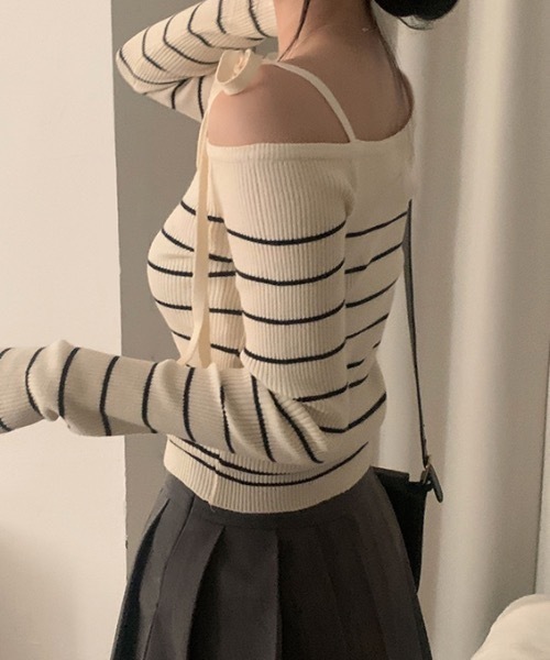 Teem Store(チームストア)の「リボンワンショルボーダーニット(ニット/セーター・レディース・ネイビー/ピンク/ブルー/ホワイト・F)」の9枚目の写真
