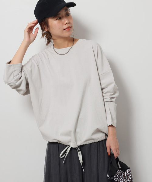 JOURNAL STANDARD relume（ジャーナルスタンダード　レリューム）の「《追加》ギャザーヘムロングスリーブ（Tシャツ/カットソー・レディース・ホワイト/ライトグレー/ブラック/ベージュ系その他・FREE）」の3枚目の写真
