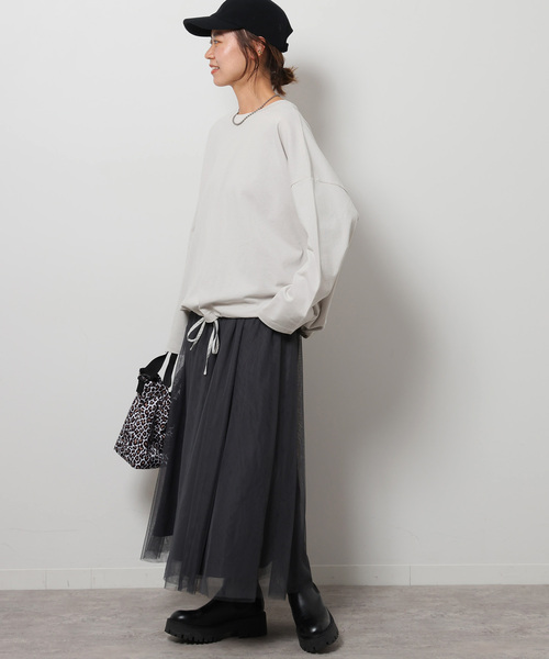 JOURNAL STANDARD relume（ジャーナルスタンダード　レリューム）の「《追加》ギャザーヘムロングスリーブ（Tシャツ/カットソー・レディース・ホワイト/ライトグレー/ブラック/ベージュ系その他・FREE）」の13枚目の写真