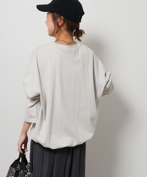 JOURNAL STANDARD relume（ジャーナルスタンダード　レリューム）の「《追加》ギャザーヘムロングスリーブ（Tシャツ/カットソー・レディース・ホワイト/ライトグレー/ブラック/ベージュ系その他・FREE）」の20枚目の写真