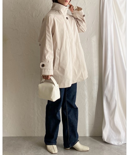 She's Closet(シーズクローゼット)の「2WAYミドル丈Aラインスタンドカラーステンカラーコート(ステンカラーコート・レディース・ブラック/アイボリー/グレイッシュベージュ/ベージュ・FREE)」の19枚目の写真
