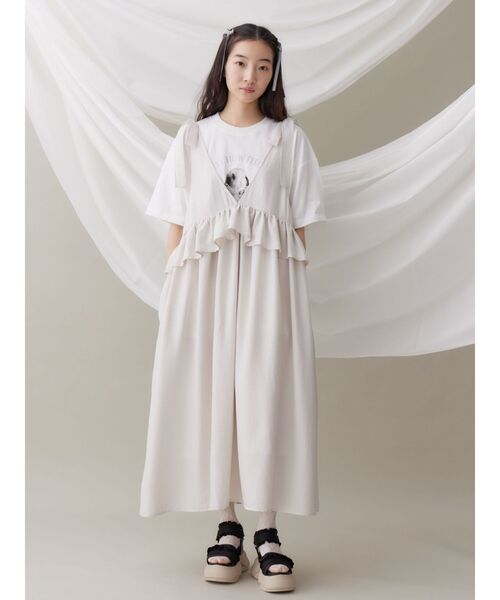 merry jenny（メリージェニー）の「サテンリボンジャンパーワンピース（ワンピース・レディース・ブラック/オフホワイト・FREE）」の4枚目の写真