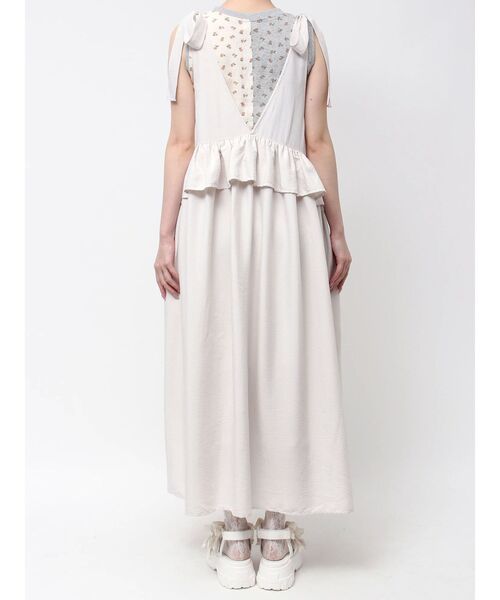 merry jenny（メリージェニー）の「サテンリボンジャンパーワンピース（ワンピース・レディース・ブラック/オフホワイト・FREE）」の16枚目の写真