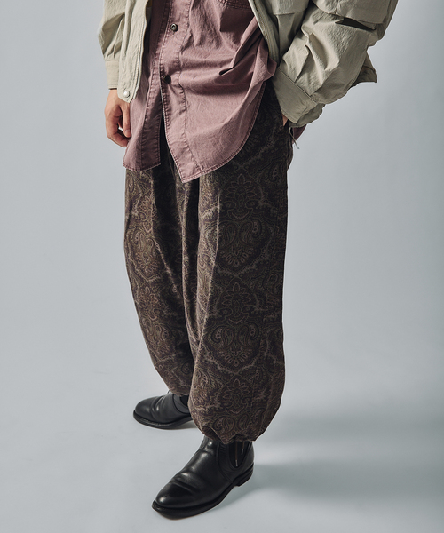 JOURNAL STANDARD J.S HOMESTEAD(ジャーナルスタンダードホームステッド)の「J.S.Homestead / ペイズリープリント エアークルーパンツ(その他パンツ・メンズ・ブラウン/ボルドー/ブラック・MEDIUM/LARGE)」の3枚目の写真