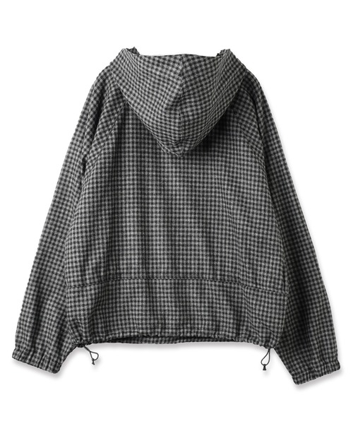 JIEDA(ジエダ)の「CHECK PULLOVER PARKA(パーカー・メンズ・ブラック×グレー/ホワイト×ブラック・1/2)」の16枚目の写真