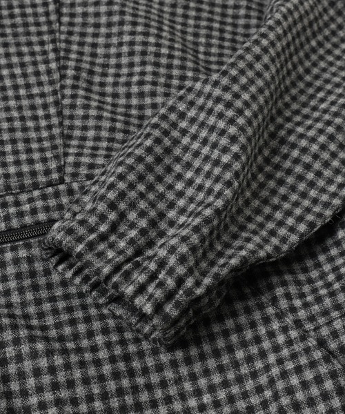 JIEDA(ジエダ)の「CHECK PULLOVER PARKA(パーカー・メンズ・ブラック×グレー/ホワイト×ブラック・1/2)」の11枚目の写真