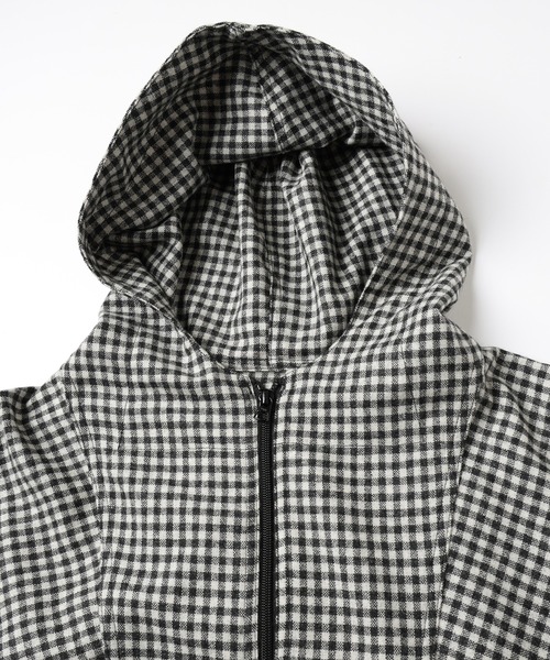 JIEDA(ジエダ)の「CHECK PULLOVER PARKA(パーカー・メンズ・ブラック×グレー/ホワイト×ブラック・1/2)」の8枚目の写真
