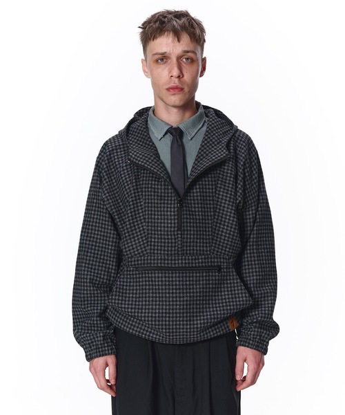 JIEDA(ジエダ)の「CHECK PULLOVER PARKA(パーカー・メンズ・ブラック×グレー/ホワイト×ブラック・1/2)」の19枚目の写真