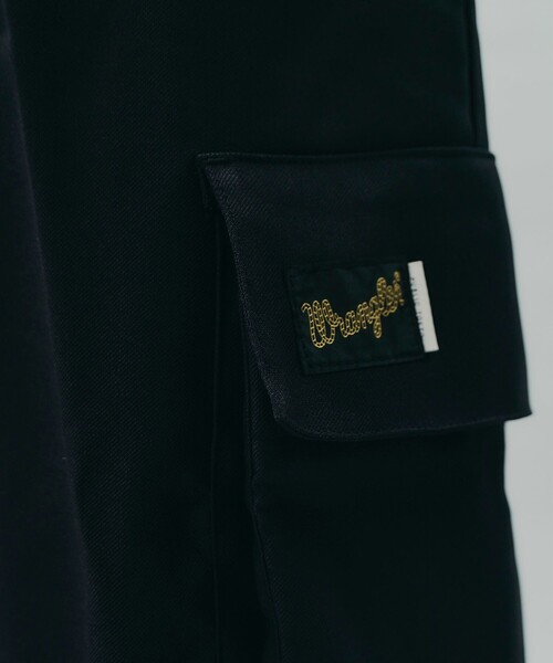 PUBLIC TOKYO（パブリックトウキョウ）の「【PUBLIC TOKYO × Wrangler】PARACHUTE WRANCHER（カーゴパンツ・メンズ・ブラック/ダークネイビー・1/2）」の4枚目の写真