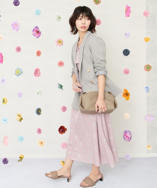 JETSET SOLO PLUS (ジェットセットソロプラス)の「【INDUS luxury for JETSET SOLO PLUS】ホイルプリントVネックフレアワンピース(ワンピース・レディース・チャコールグレー/スモークピンク・FREE)」の7枚目の写真