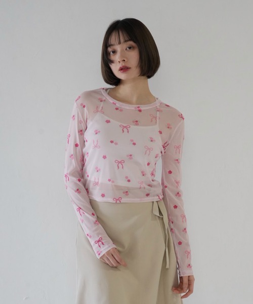 Uenui（ウニュイ）の「リボン シアートップス　ショート丈（Tシャツ/カットソー・レディース・ブラック/ピンク/ホワイト・FREE）」の3枚目の写真