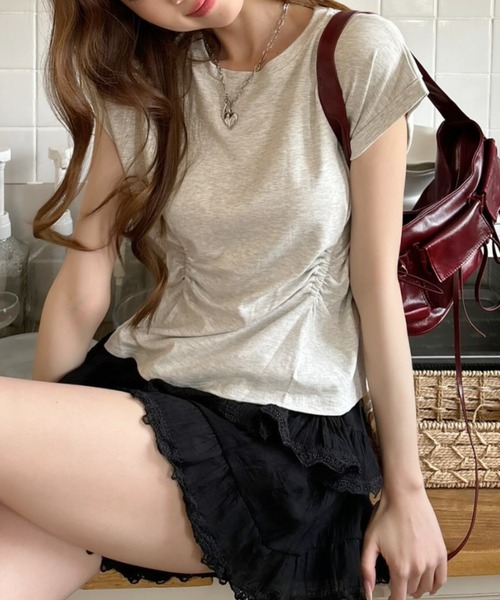Ada.(エイダ)の「フロント ギャザー ドロスト フレンチスリーブ Tシャツ(Tシャツ/カットソー・レディース・ブルー/ブラック/ホワイト/ライトグレー・FREE)」の3枚目の写真