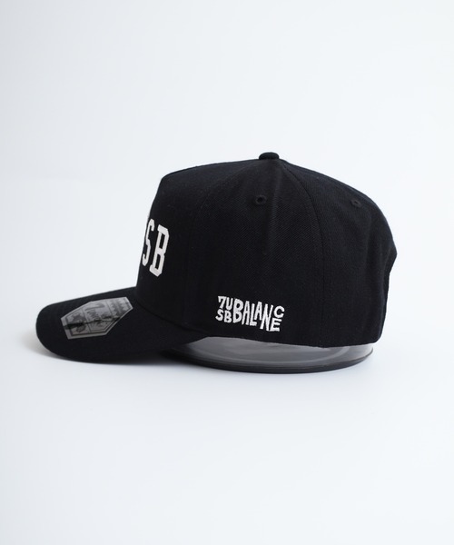 7Union（セブンユニオン）の「7UNION NATIVE SKULL 7USB スカル 刺繍 5パネルキャップ（キャップ・メンズ・オートミール/ブラック・FREE）」の4枚目の写真