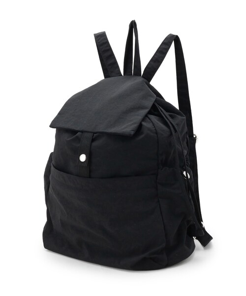 grove（グローブ）の「【晴れの日も雨の日も】撥水フラップナイロンリュック（バックパック/リュック・レディース・ブラック/ライトベージュ・00）」の9枚目の写真