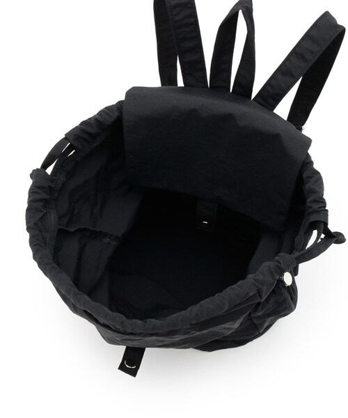 grove（グローブ）の「【晴れの日も雨の日も】撥水フラップナイロンリュック（バックパック/リュック・レディース・ブラック/ライトベージュ・00）」の15枚目の写真