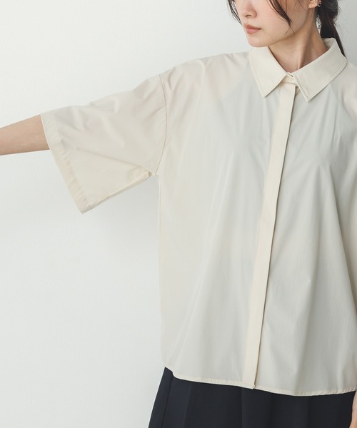 hunch（ハンチ）の「【接触冷感】 バックタックシャツ（シャツ
