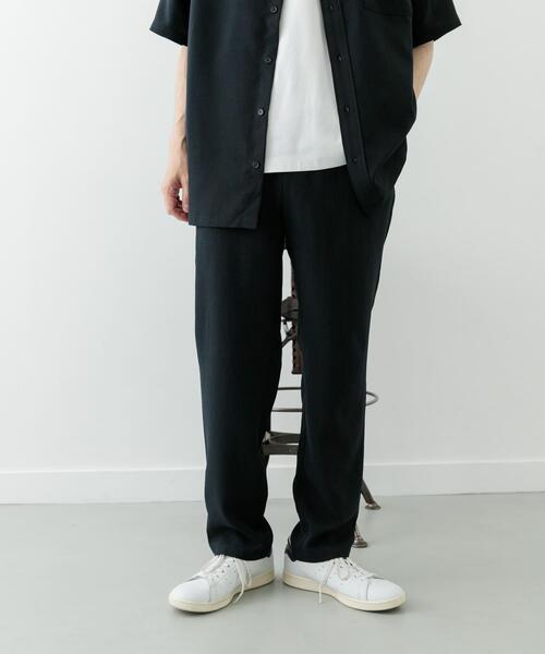 ITEMS URBANRESEARCH(アイテムズ アーバンリサーチ)の「『イージーケア/速乾/UVカット』『セットアップ対応』クイックドライリネンタッチイージーパンツ(その他パンツ・メンズ・ブラウン/グリーン/ブラック/チャコールグレー・MEDIUM/LARGE)」の15枚目の写真