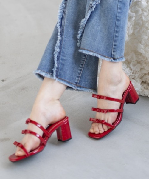 clear（クリア）の「リボンサンダル[バレエコア ガーリー]（サンダル・レディース・レッド/ブラック/シルバー・M/L）」の2枚目の写真