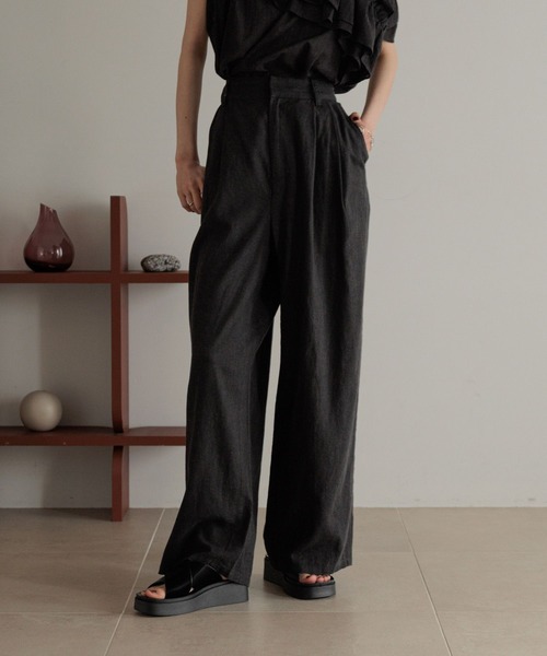 LOWRYS FARM(ローリーズファーム)の「ノルマンディリネンワイドパンツ 249932(その他パンツ・レディース・チャコールグレー/アイボリー/ブラウン/ブルー系その他・MEDIUM/LARGE)」の2枚目の写真