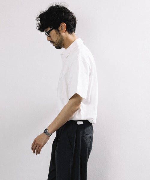 FREAK'S STORE(フリークスストア)の「HEAVY WEIGHT / ヘビーウェイト ポロネック ショートスリーブTシャツ/10.5オンス(Tシャツ/カットソー・メンズ・チャコールグレー/ブラック/ワインレッド/ベージュ/ライトグレー/ホワイト・SMALL/LARGE/MEDIUM)」の13枚目の写真