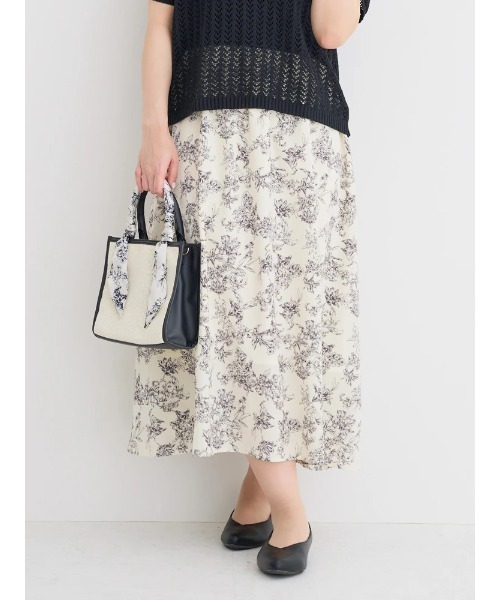 大きいサイズ】[SET]透かし編みニットトップス×花柄ノースリワンピース