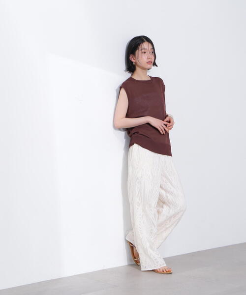 N.(N. Natural Beauty Basic)(エヌエヌナチュラルビューティーベーシック)の「リネンライクオーバーニット(ニット/セーター・レディース・オフホワイト/ブラウン/レッド・MEDIUM)」の20枚目の写真