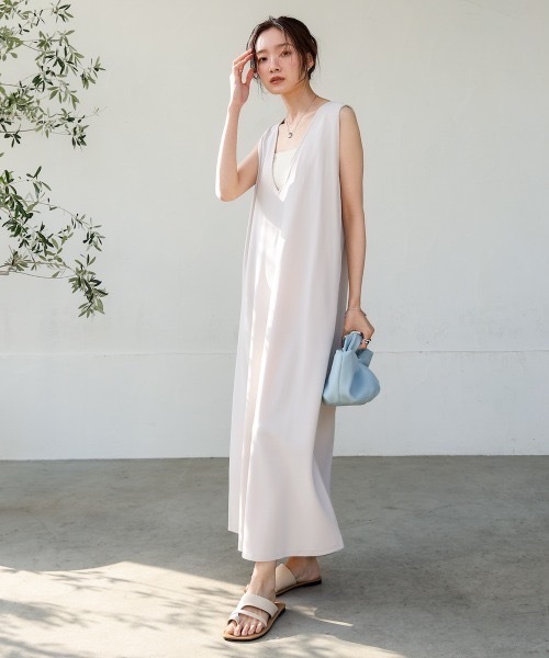 Bab（バブ）の「【低身長さん向けサイズあり】【マタニティ】【イージーケア】イージージョーゼット前後2WAYジャンパースカート（ワンピース・レディース・ブラック/モカ/ベージュ/チャコールグレー/アイボリー・SMALL/MEDIUM）」の9枚目の写真