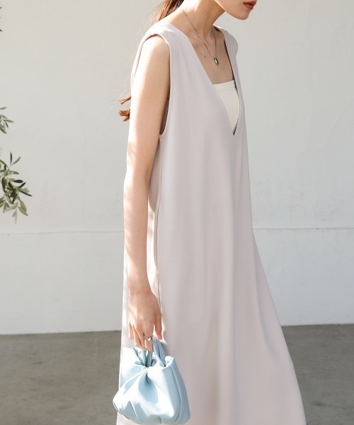 Bab（バブ）の「【低身長さん向けサイズあり】【マタニティ】【イージーケア】イージージョーゼット前後2WAYジャンパースカート（ワンピース・レディース・ブラック/モカ/ベージュ/チャコールグレー/アイボリー・SMALL/MEDIUM）」の11枚目の写真