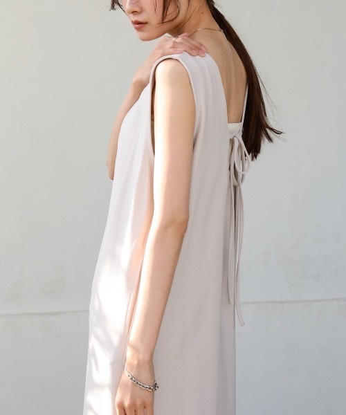 Bab（バブ）の「【低身長さん向けサイズあり】【マタニティ】【イージーケア】イージージョーゼット前後2WAYジャンパースカート（ワンピース・レディース・ブラック/モカ/ベージュ/チャコールグレー/アイボリー・SMALL/MEDIUM）」の13枚目の写真