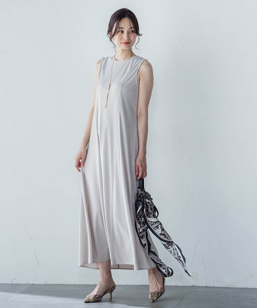 LAUTREAMONT（ロートレアモン）の「【WEB限定】ひやさらシワレスワンピース≪洗濯機で洗える≫（ワンピース・レディース・ブラック/ブラウン/ブルー/ベージュ・11号/9号）」の22枚目の写真