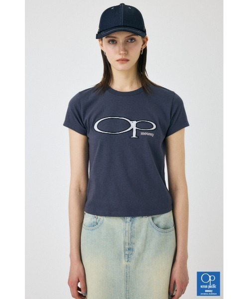 MOUSSY（マウジー）の「OP OVAL MARK Tシャツ（Tシャツ/カットソー・レディース・オフホワイト/レッド/ネイビー・FREE）」の2枚目の写真