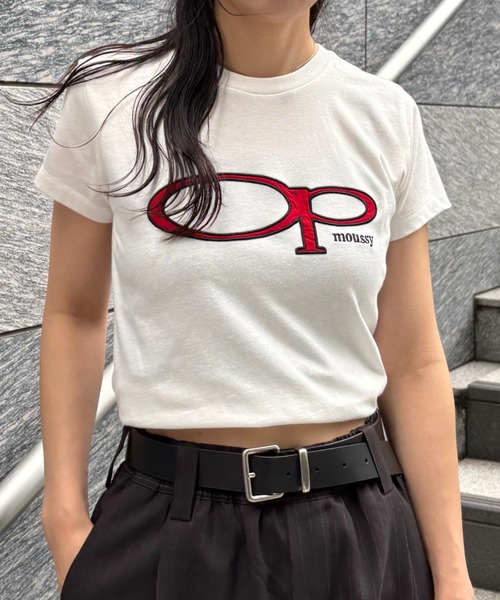 MOUSSY（マウジー）の「OP OVAL MARK Tシャツ（Tシャツ/カットソー・レディース・オフホワイト/レッド/ネイビー・FREE）」の9枚目の写真