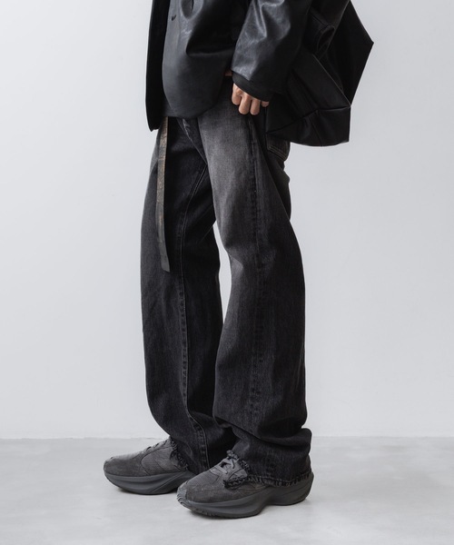 VEIN (ヴェイン)の「13OZ デニム ブーツカット トラウザーズ / 13OZ DENIM BOOT CUT TROUSERS(デニムパンツ・メンズ・ライトインディゴブルー/ダークブラウン/ブラック・1/2/3)」の2枚目の写真