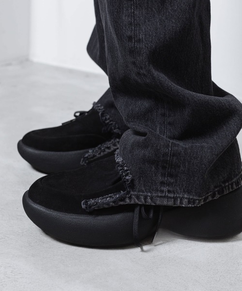 VEIN (ヴェイン)の「13OZ デニム ブーツカット トラウザーズ / 13OZ DENIM BOOT CUT TROUSERS(デニムパンツ・メンズ・ライトインディゴブルー/ダークブラウン/ブラック・1/2/3)」の14枚目の写真