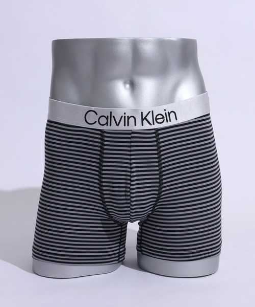 Calvin Klein（カルバン・クライン）の「【Calvin Klein/カルバンクライン】ワンポイントロゴ ローライズ ボクサーパンツ 3枚セット（ボクサーパンツ・メンズ・ブラック/その他/その他1・M/L/S/XL）」の8枚目の写真