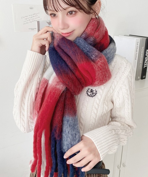 moment+(モーメントプラス)の「刺繍入りケーブルショート丈ニットプルオーバー〈手洗い可能〉(ニット/セーター・レディース・ブラック/アイボリー/ネイビー/グレー/ボルドー・M/L)」の6枚目の写真