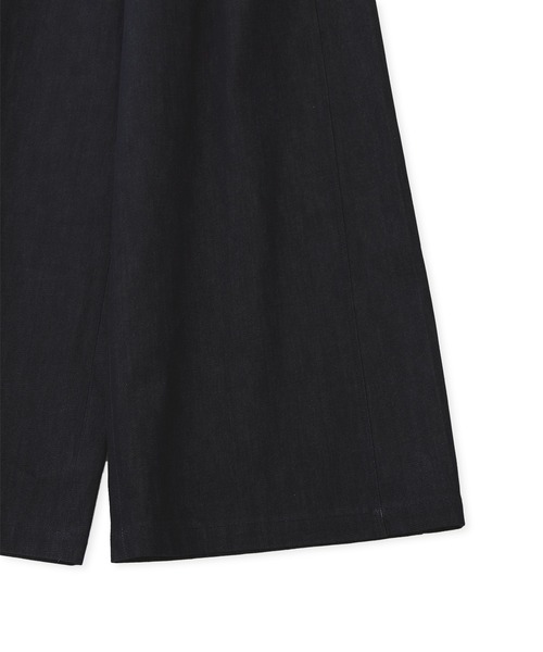 ADAM ET ROPE'(アダムエロペ)の「ツイストシームワイドデニム(デニムパンツ・レディース・ネイビー・38/36/34)」の17枚目の写真