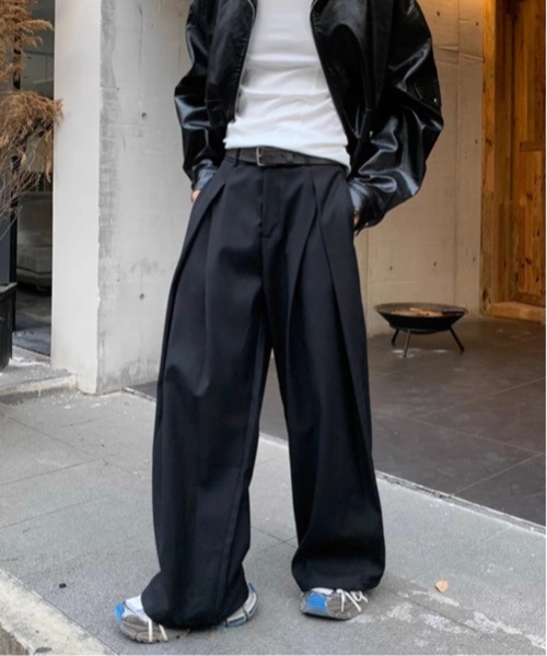 NOWLE（ノウル）の「【NOWLE】センターライン ダブルプリーツ ドレープ フレア スラックス（スラックス・メンズ・アッシュブラウン/ブラック・LARGE/MEDIUM/SMALL）」の14枚目の写真