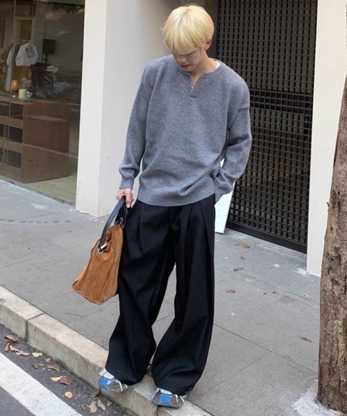 NOWLE（ノウル）の「【NOWLE】センターライン ダブルプリーツ ドレープ フレア スラックス（スラックス・メンズ・アッシュブラウン/ブラック・LARGE/MEDIUM/SMALL）」の15枚目の写真