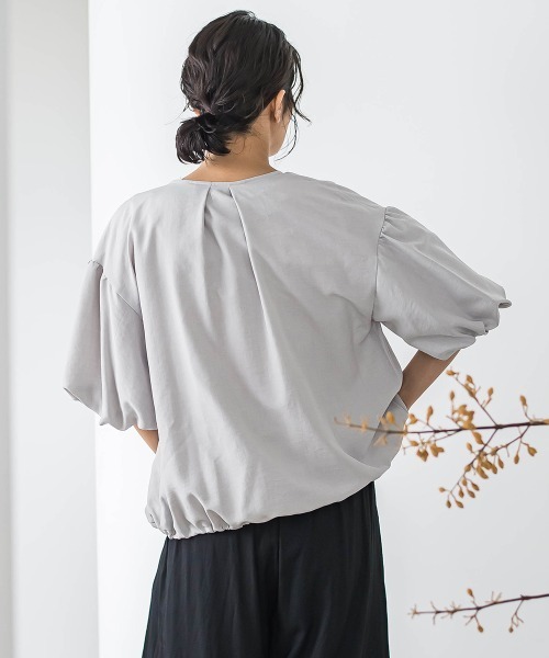 la.f…（ラエフ）の「【WEB限定】バルーンスリーブブラウス≪手洗い可能≫（シャツ/ブラウス・レディース・チャコールグレー/ライトグレー・9号/11号）」の18枚目の写真