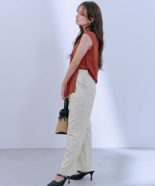 COHINA（コヒナ）の「【Function】アシメドレープノースリカットトップス 【低身長・小柄女性】（Tシャツ/カットソー・レディース・ホワイト/レッド/グリーン・ONE SIZE）」の20枚目の写真