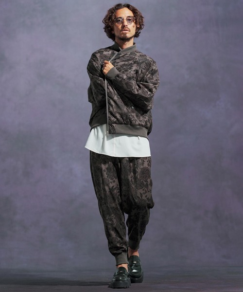 Jih Nunc（ジーヌンク）の「mp13900-フラワー総柄タックリブパンツ（その他パンツ・メンズ・ベージュ/ブラック・L/M/S）」の17枚目の写真