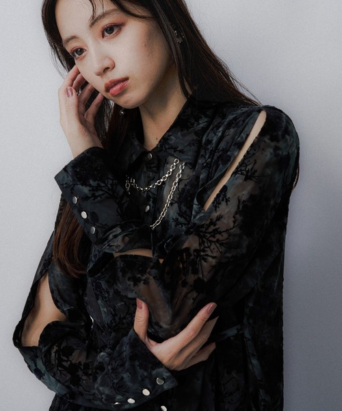 HARE(ハレ)の「オパールシアータイトシャツ(HARE)(シャツ/ブラウス・レディース・ブラック/グリーン・FREE)」の2枚目の写真