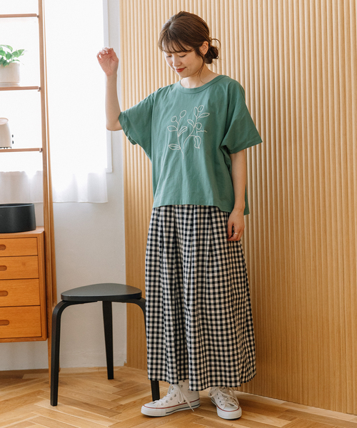 POU DOU DOU(プードゥドゥ)の「木の実刺繍Tee(Tシャツ/カットソー・レディース・ミント/ブラウン/オフホワイト/ブラック・M)」の8枚目の写真