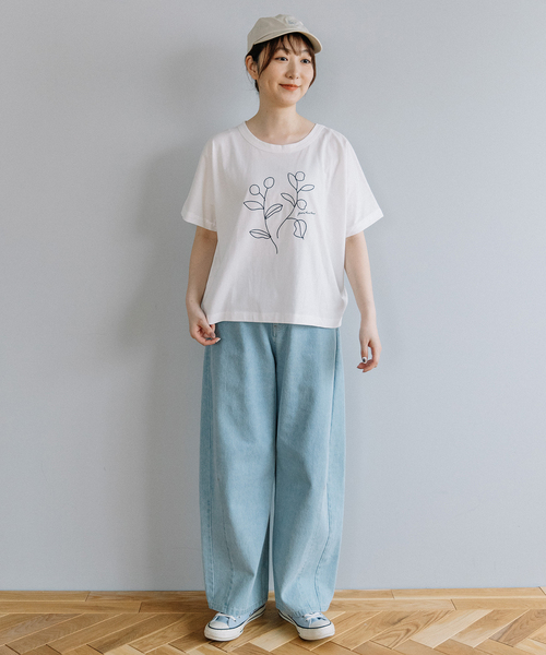 POU DOU DOU(プードゥドゥ)の「木の実刺繍Tee(Tシャツ/カットソー・レディース・ミント/ブラウン/オフホワイト/ブラック・M)」の17枚目の写真