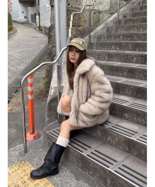 LAGUA GEM POCKET POINT FAUX FUR コート 【公式通販】