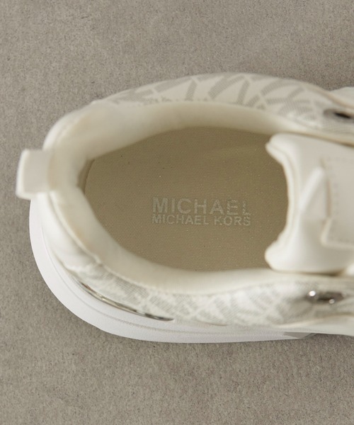 MICHAEL KORS(マイケルコース)の「【MICHAEL KORS】Cosmo Logo MK01348270(スニーカー・レディース・ホワイト/ベージュ・23cm/22.5cm/23.5cm)」の8枚目の写真