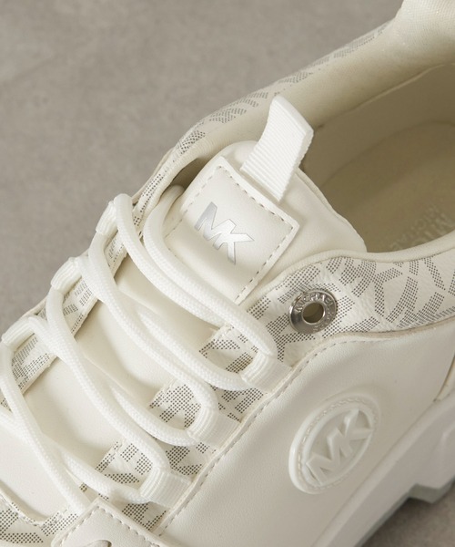 MICHAEL KORS(マイケルコース)の「【MICHAEL KORS】Cosmo Logo MK01348270(スニーカー・レディース・ホワイト/ベージュ・23cm/22.5cm/23.5cm)」の5枚目の写真