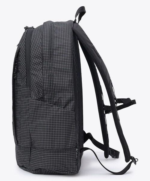 Columbia(コロンビア)の「グレートスモーキーガーデンEX27Lバックパック(バックパック/リュック・レディース・グレー/ブラック・ONE SIZE)」の5枚目の写真