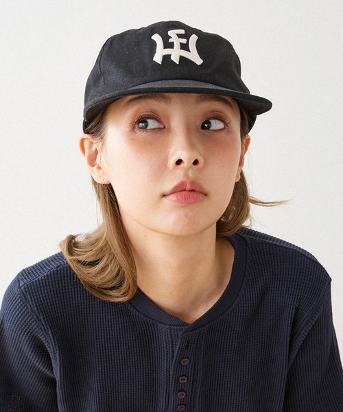 WISH FOR EVER(ウィッシュフォーエバー)の「LOGO MOTIF STITCH DESIGN STRAIGHT CAP/ロゴモチーフステッチデザインストレートキャップ(その他小物・メンズ・ブラック/レッド/ネイビー・FREE)」の8枚目の写真